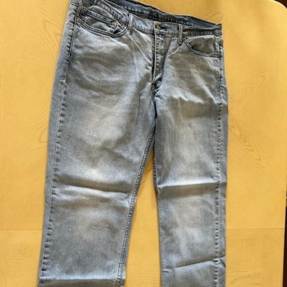 Levi’s 514 Jeans Mens 38x30 Faded Blue Denim Straight Stretch Fit - Picture 1 of 16